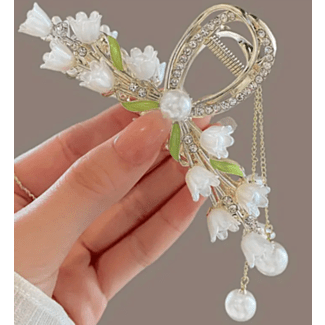 Pearl Hair Clip w/Tassle