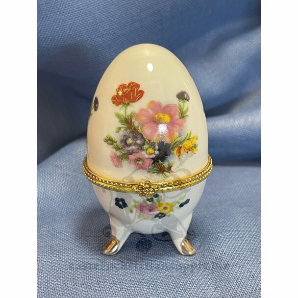 Small White Egg trinket box